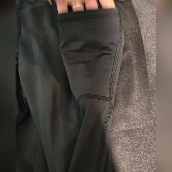 Blackcraft Cult Striped Yoga Leggings with Pockets - Picture 5 of 8